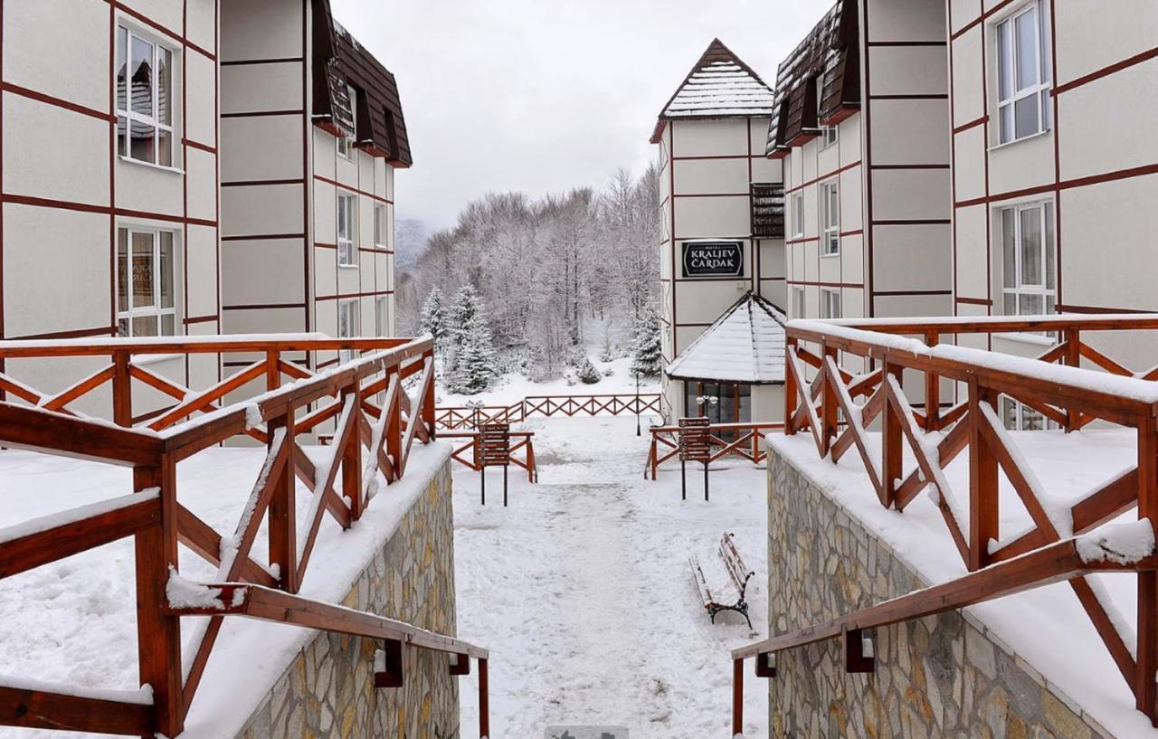 Appartement Apartman Nera - U Kraljevim Cardacima Kopaonik Extérieur photo